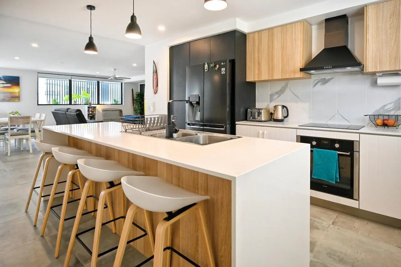 Coolum Beach - Beachside Dream - 3 B/R, 2 Bath Zf6 Διαμέρισμα Coolum Beach