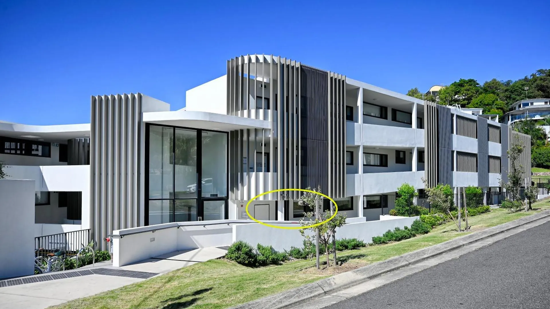 Coolum Beach - Beachside Dream - 3 B/R, 2 Bath Zf6 Coolum Beach